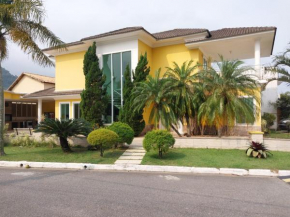 Casa em condomínio com Praia Reservada